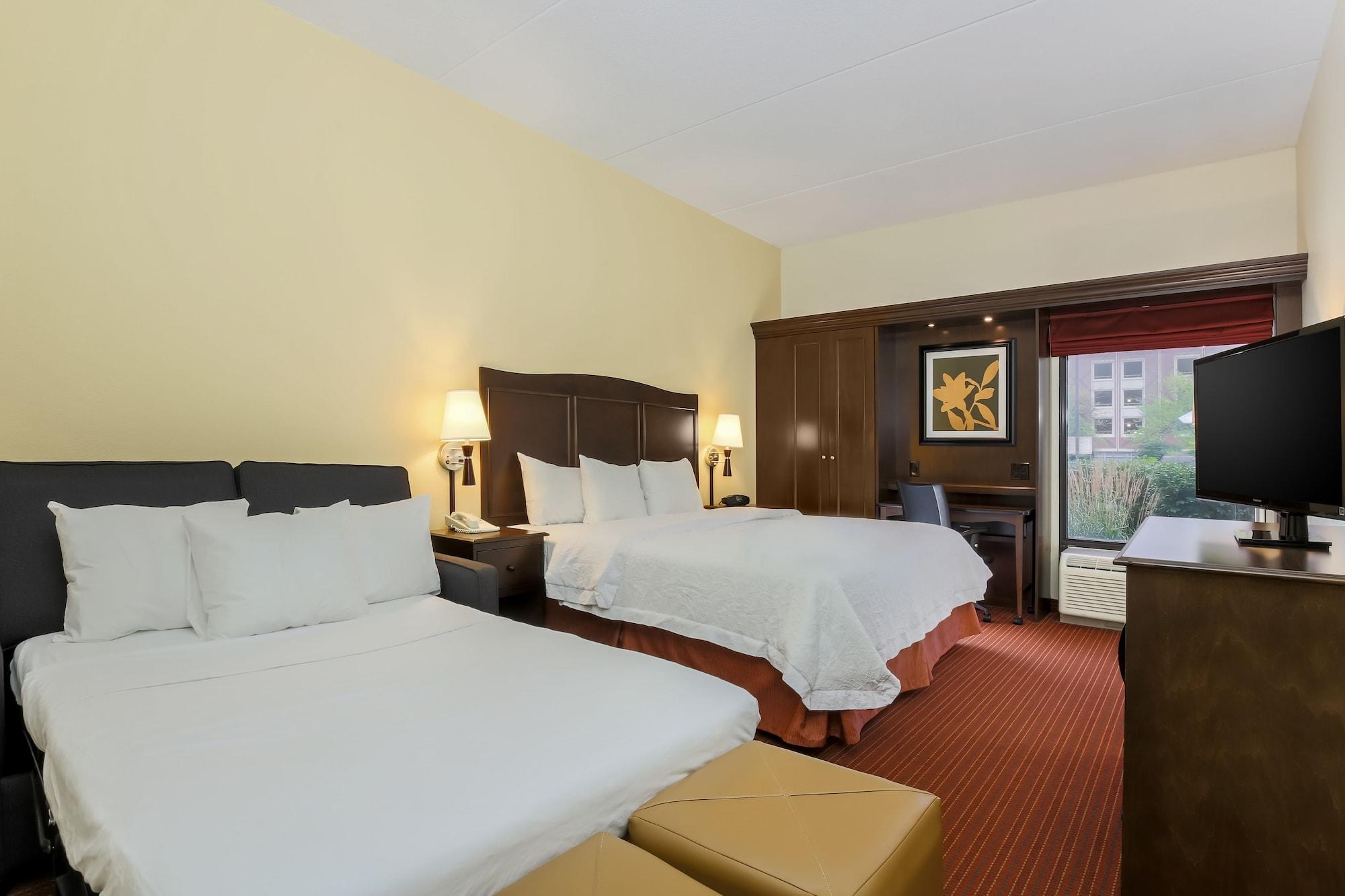 Hampton Inn Champaign/Urbana Ngoại thất bức ảnh