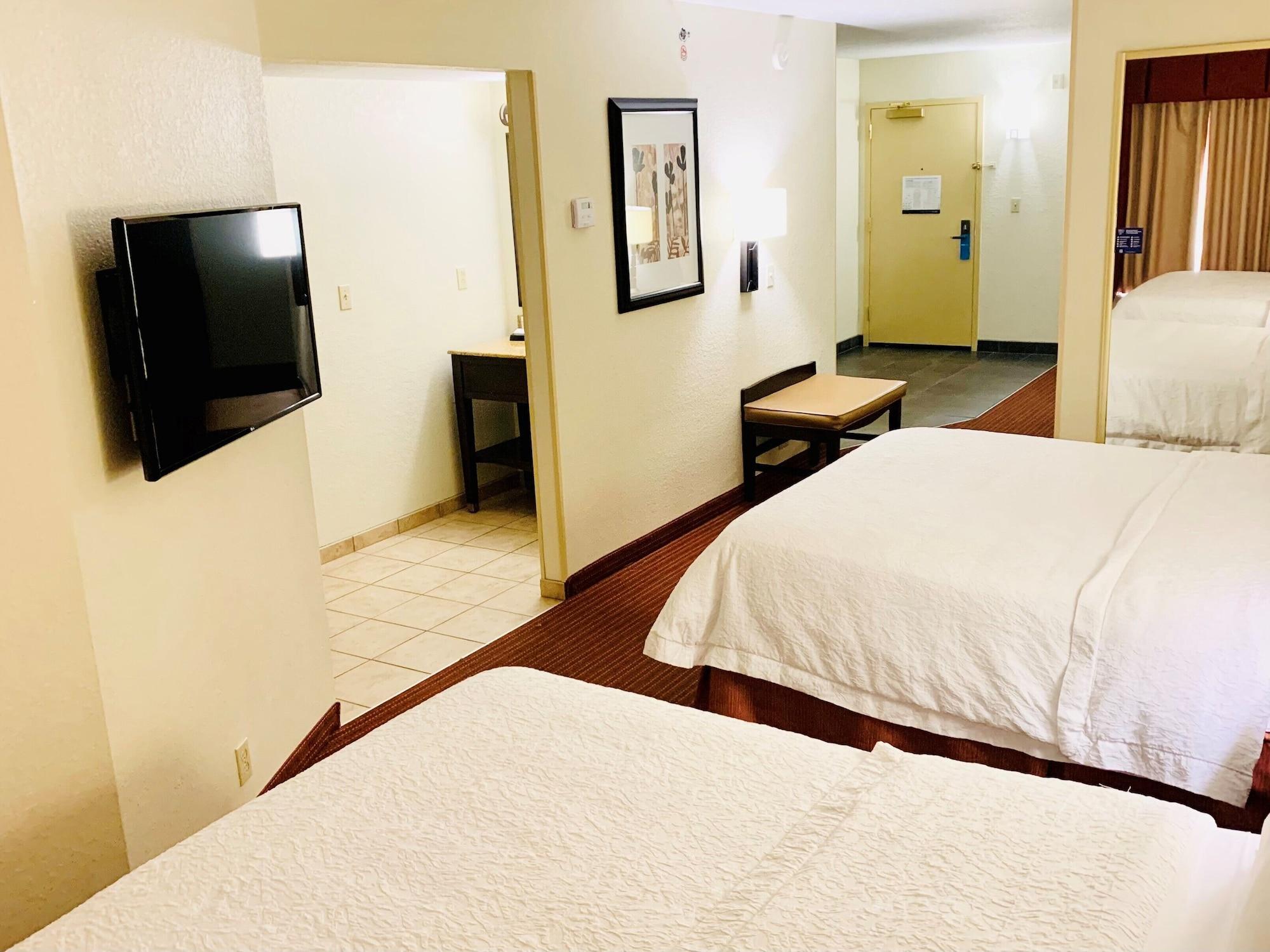 Hampton Inn Champaign/Urbana Ngoại thất bức ảnh